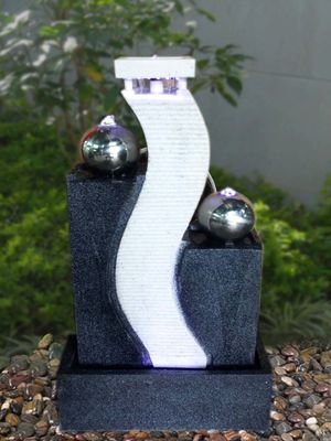 つけられた鋳造物の石水噴水 サプライヤー